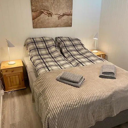 Nossveien 271, 8488 Andoy *